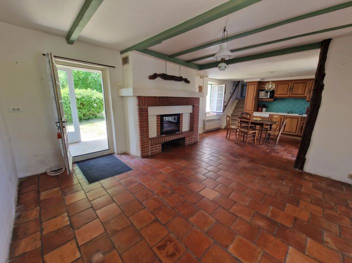 Image No.3-2 Bed House for sale