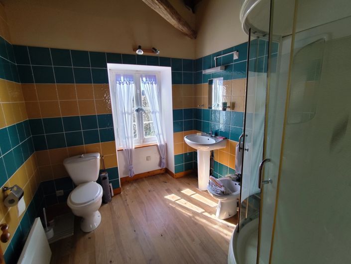 Image No.15-3 Bed House for sale