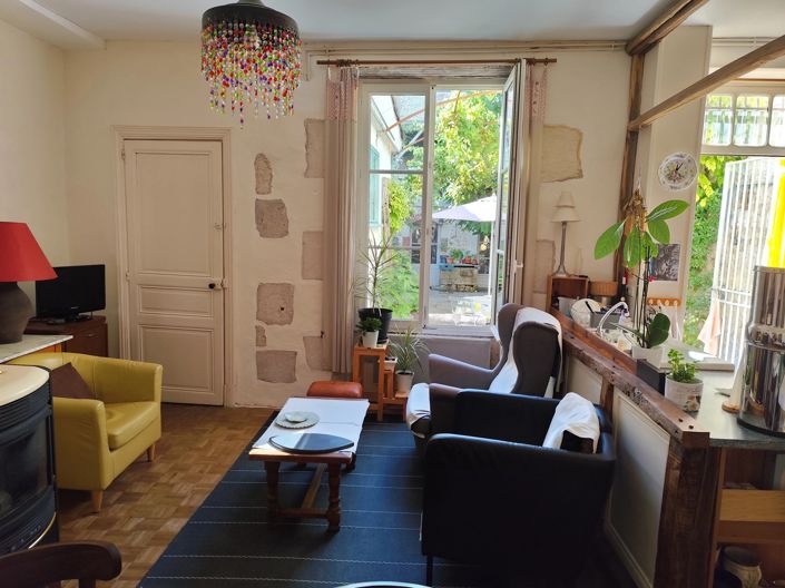 Image No.3-3 Bed House for sale