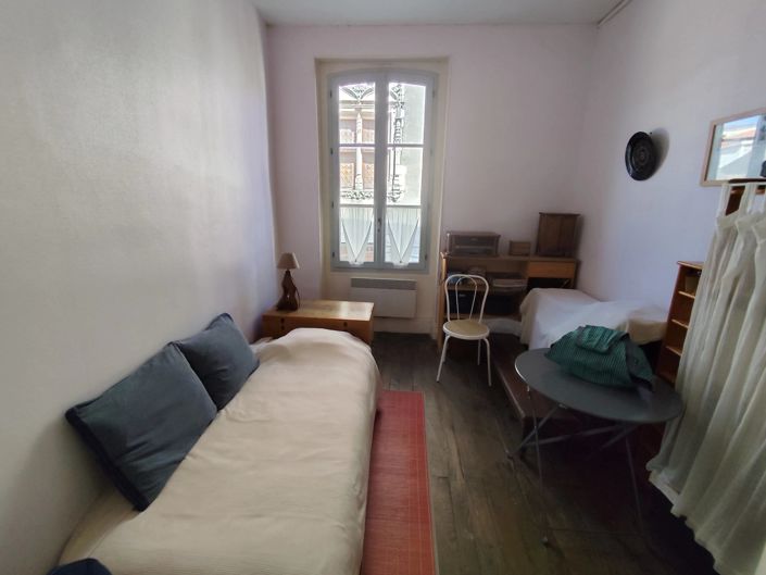 Image No.9-3 Bed House for sale