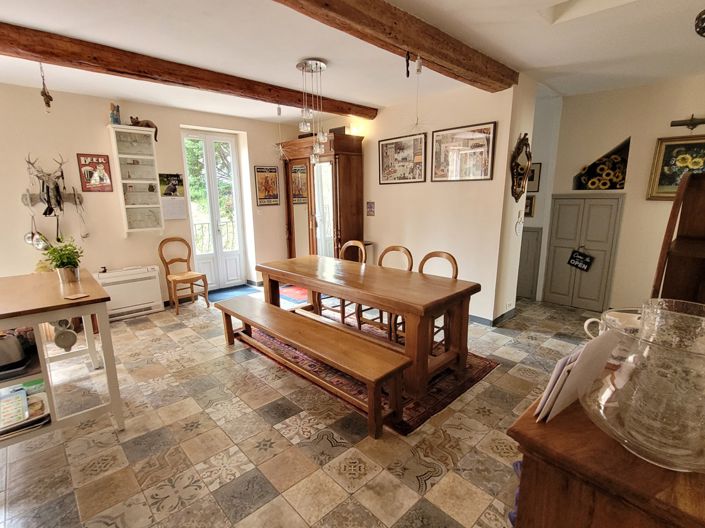 Image No.8-3 Bed House for sale