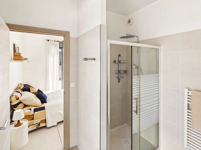 Image No.7-1 Bed Property for sale