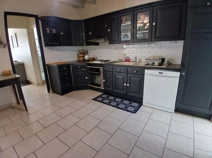 Image No.4-4 Bed House for sale
