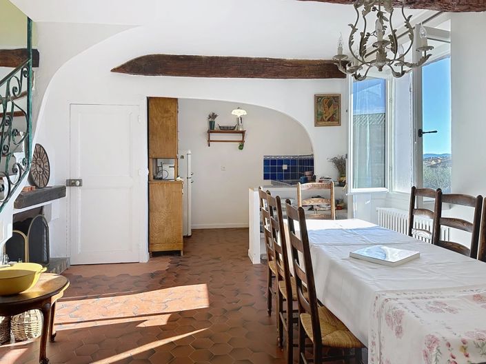 Image No.8-3 Bed House for sale