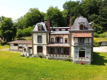 1 - Pau, Maison