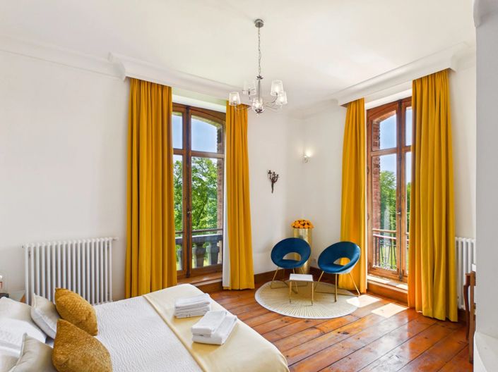Image No.13-8 Bed House for sale