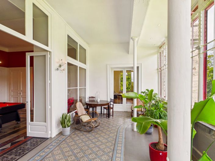 Image No.5-8 Bed House for sale