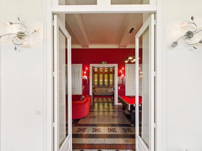 Image No.7-8 Bed House for sale