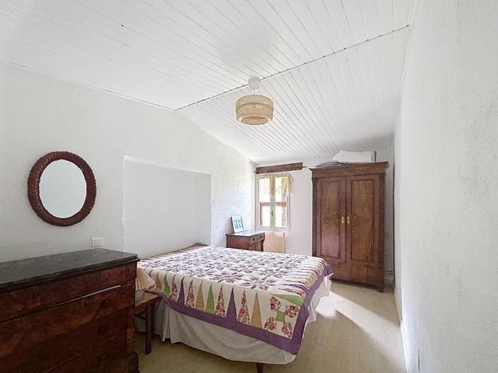 Image No.11-4 Bed House for sale