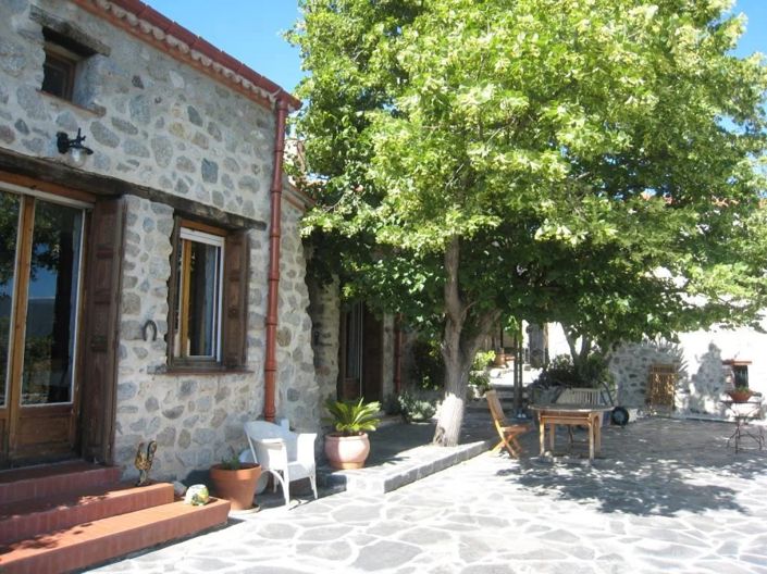 Image No.3-4 Bed House for sale