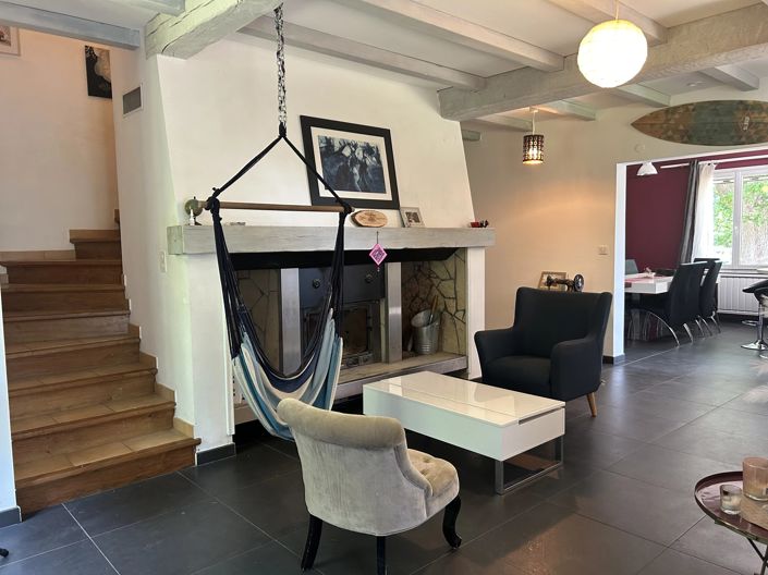 Image No.6-3 Bed House for sale