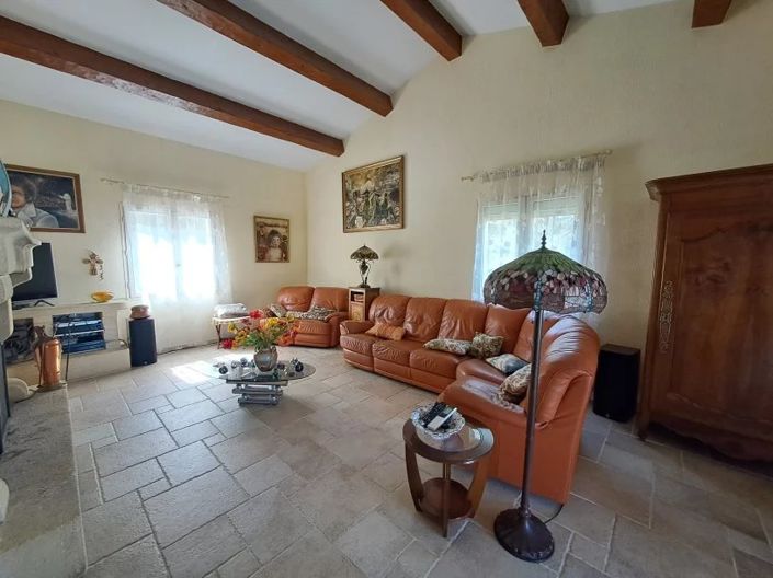 Image No.6-5 Bed House for sale