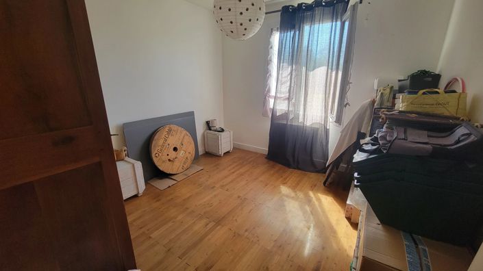 Image No.13-3 Bed House for sale