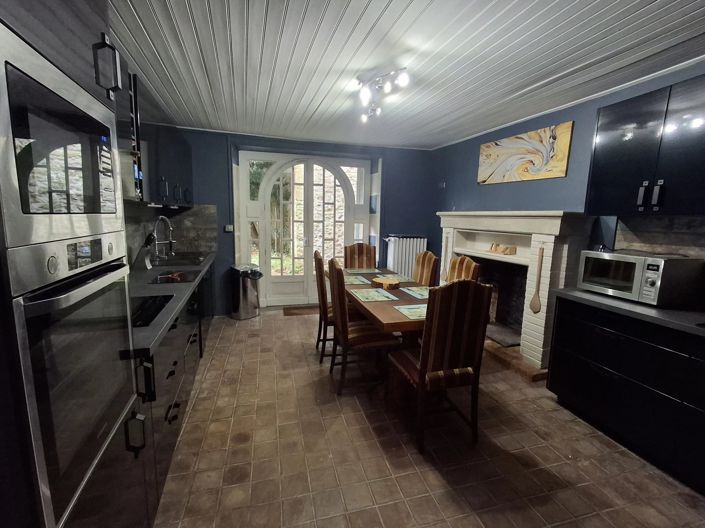 Image No.4-5 Bed House for sale