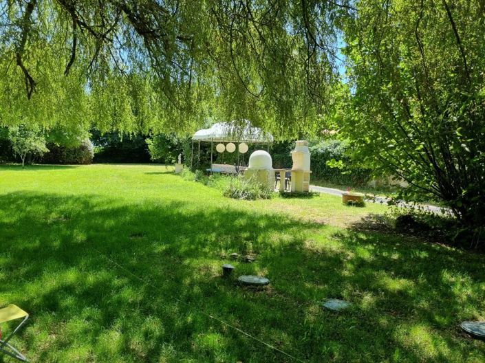 Image No.2-6 Bed House for sale