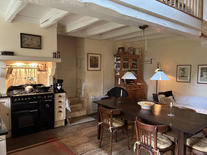 Image No.7-6 Bed House for sale