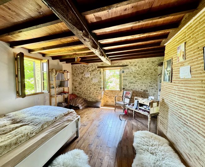 Image No.6-3 Bed House for sale