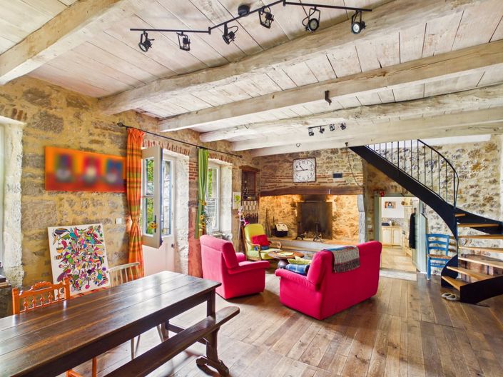 Image No.5-7 Bed House for sale