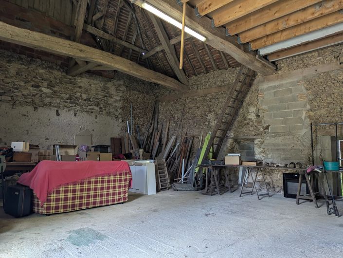 Image No.15-3 Bed Village House for sale