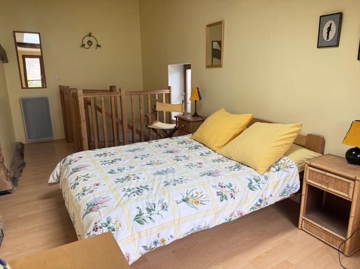 Image No.7-8 Bed Village House for sale