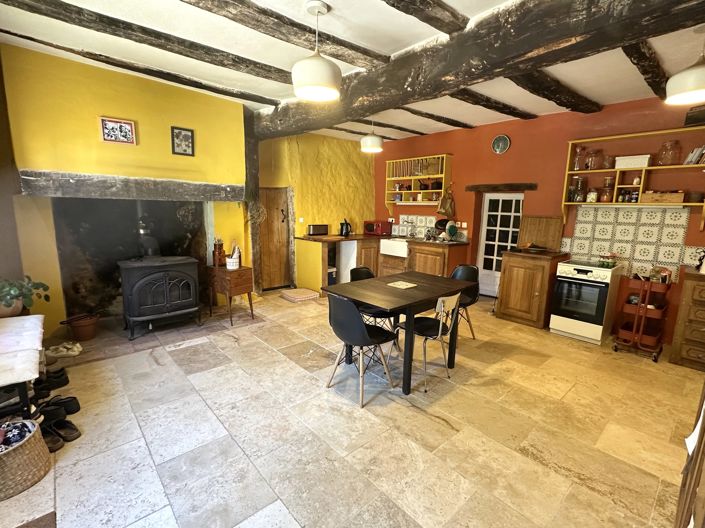 Image No.4-2 Bed House for sale