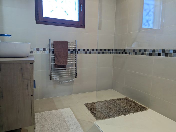 Image No.7-2 Bed House for sale