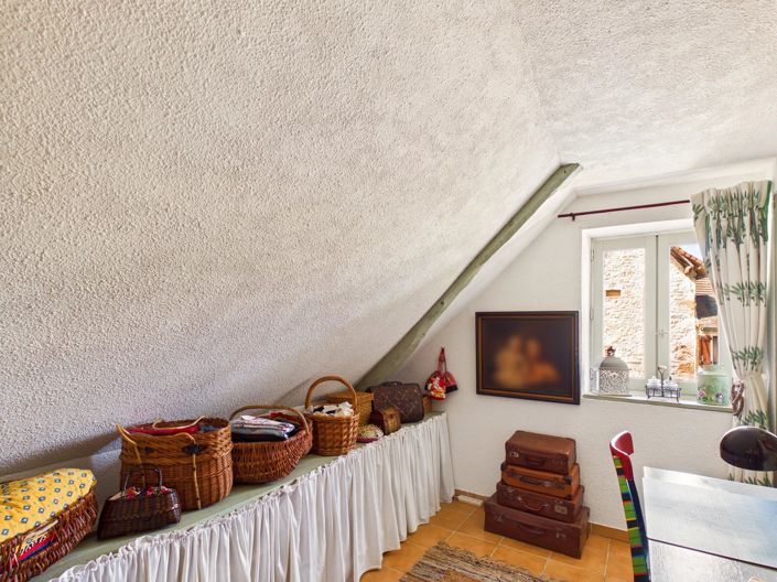 Image No.13-3 Bed House for sale