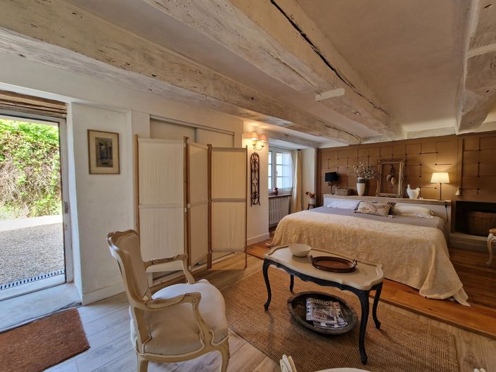 Image No.8-4 Bed Village House for sale