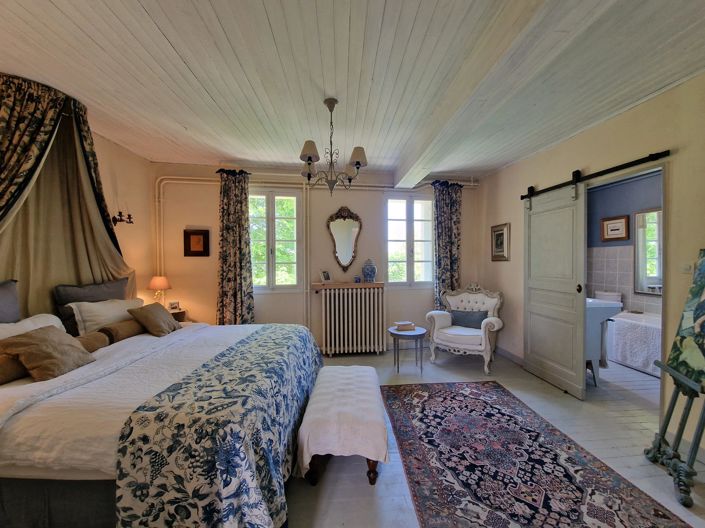 Image No.9-4 Bed Village House for sale