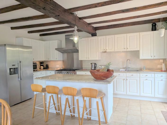 Image No.7-9 Bed House for sale