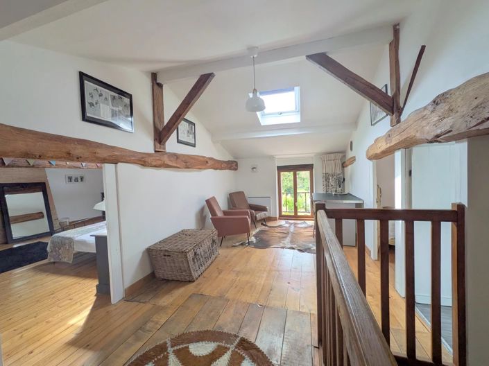 Image No.8-9 Bed House for sale