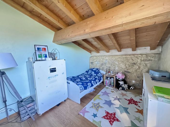 Image No.8-4 Bed House for sale