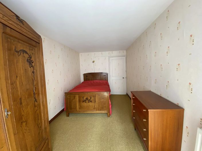 Image No.10-2 Bed House for sale