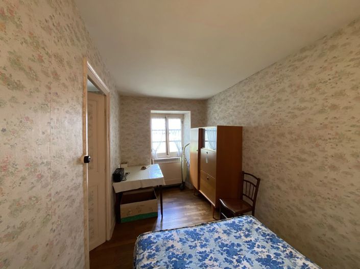 Image No.9-2 Bed House for sale