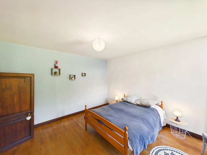 Image No.14-2 Bed House for sale