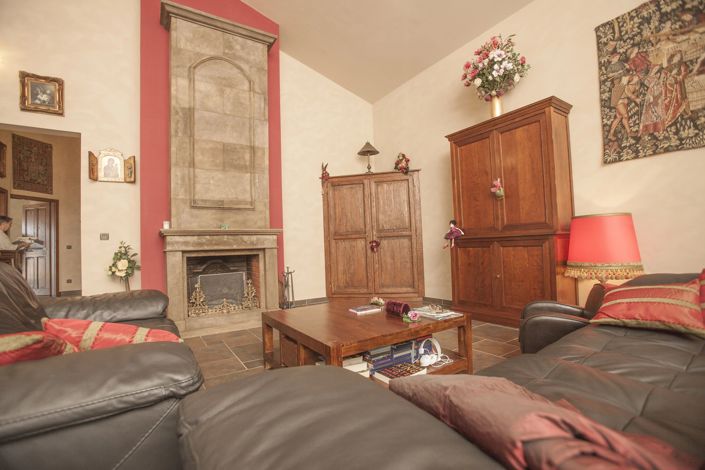 Image No.5-4 Bed House for sale