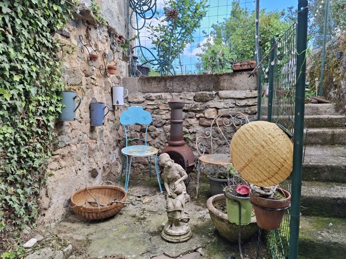 Image No.11-2 Bed Village House for sale