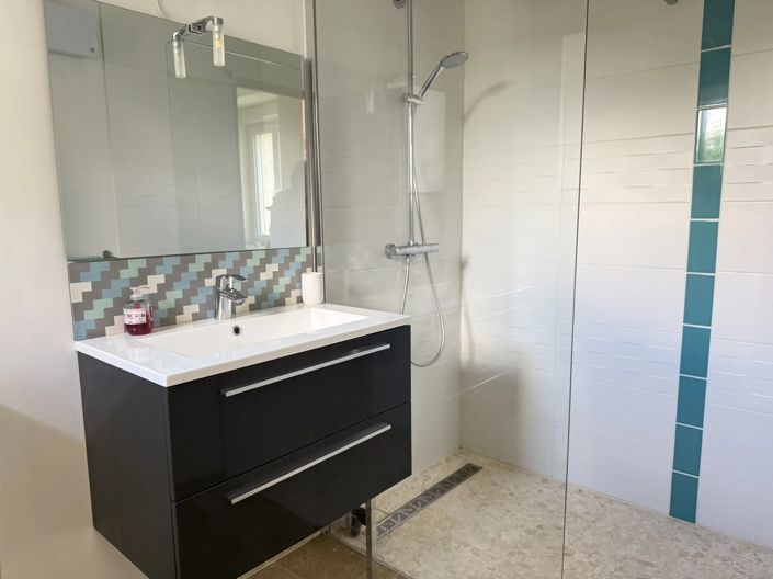 Image No.8-4 Bed House for sale