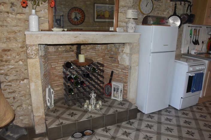 Image No.15-2 Bed Village House for sale
