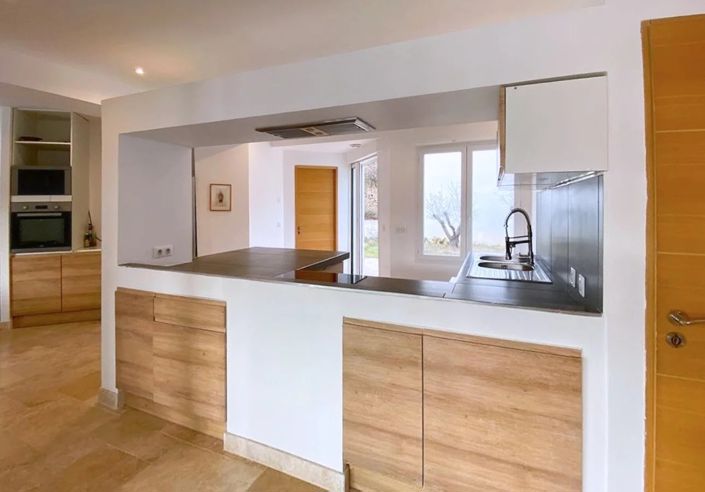 Image No.13-4 Bed House for sale