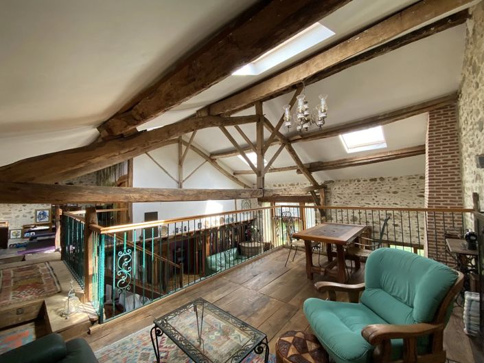 Image No.8-3 Bed House for sale