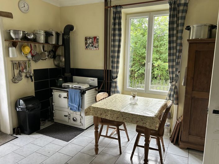 Image No.6-3 Bed House for sale