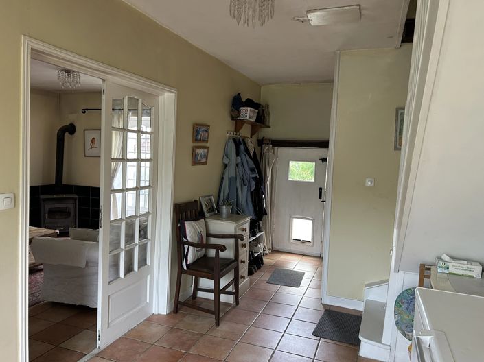 Image No.9-3 Bed House for sale