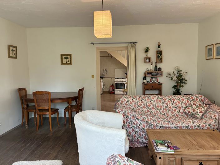 Image No.7-3 Bed Village House for sale