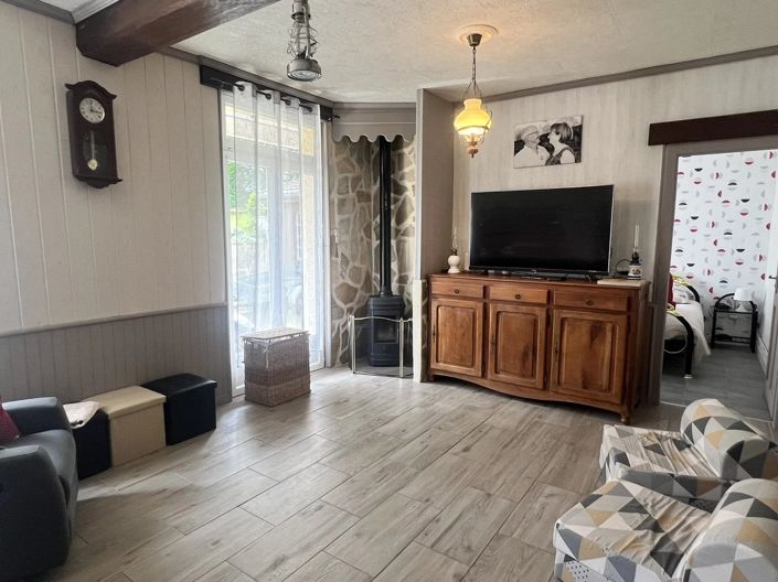 Image No.6-4 Bed House for sale