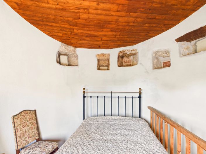 Image No.13-6 Bed House for sale