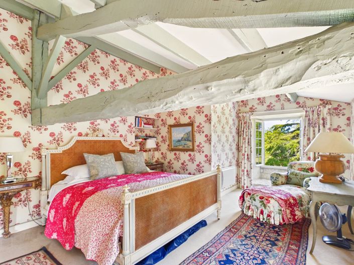 Image No.7-6 Bed House for sale