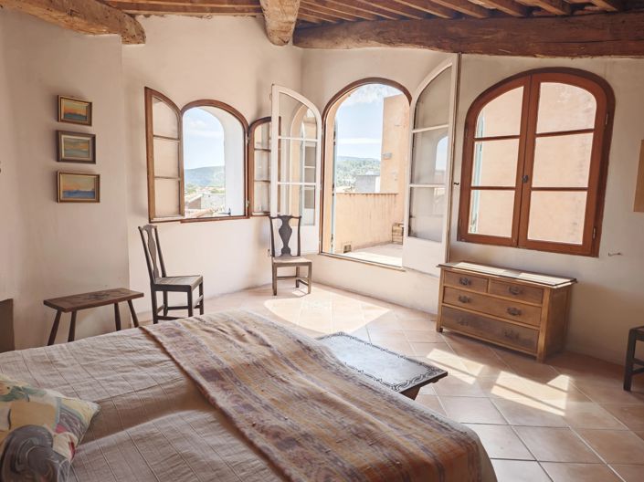 Image No.8-3 Bed Village House for sale