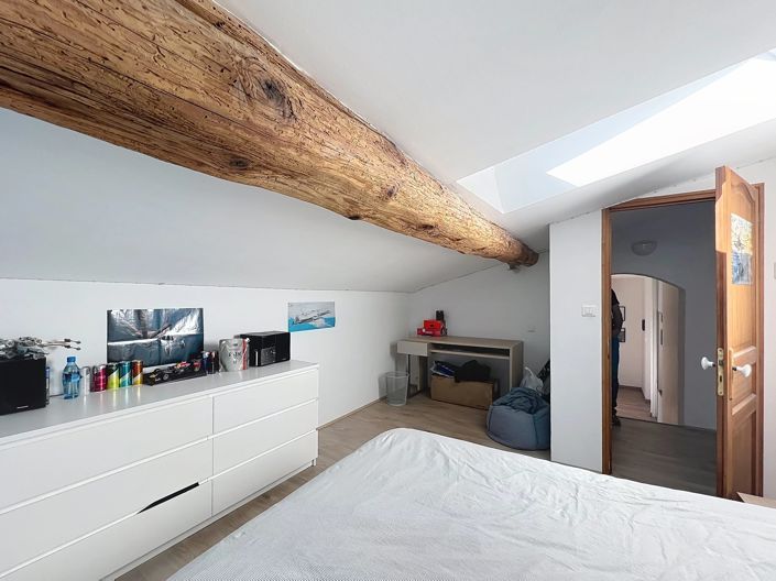 Image No.13-3 Bed House for sale