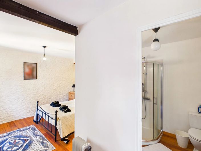 Image No.13-14 Bed House for sale